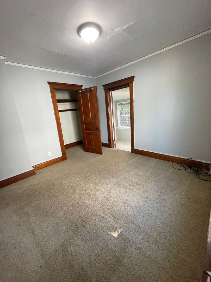 Ann Arbor House: 406 East Jefferson St