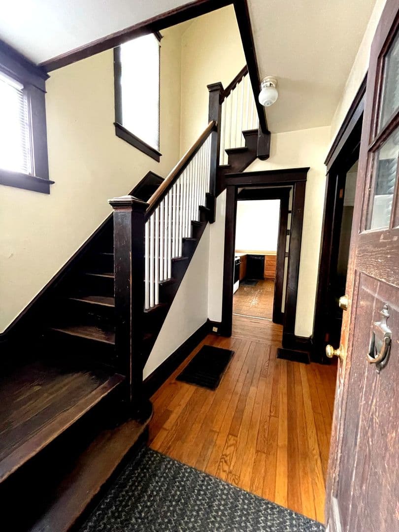 Ann Arbor Apartment: 1011 Vaughn St.