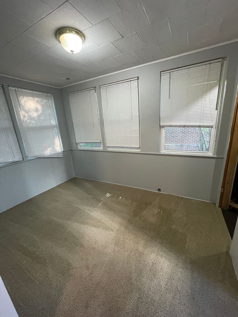 Ann Arbor House: 406 East Jefferson St