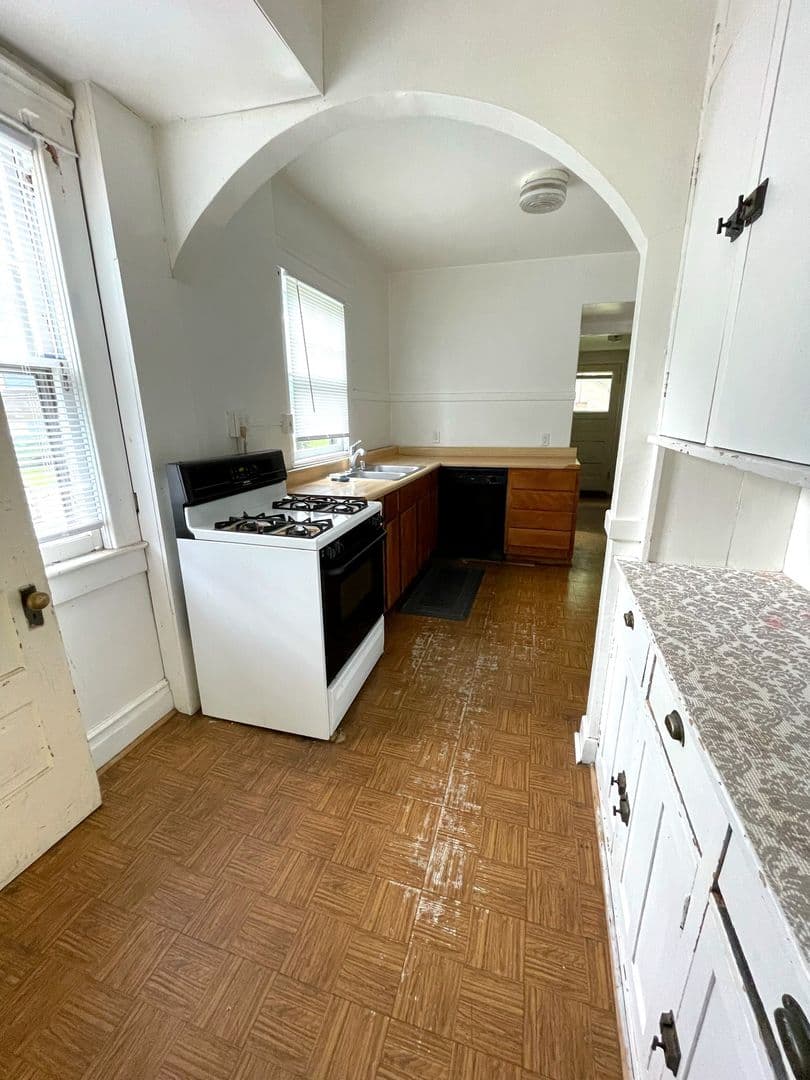 Ann Arbor Apartment: 1011 Vaughn St.