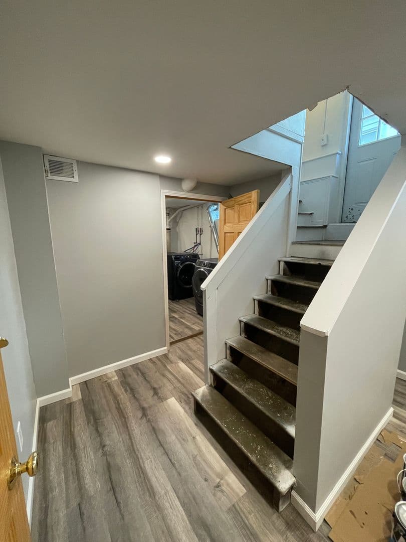Ann Arbor House: 406 East Jefferson St