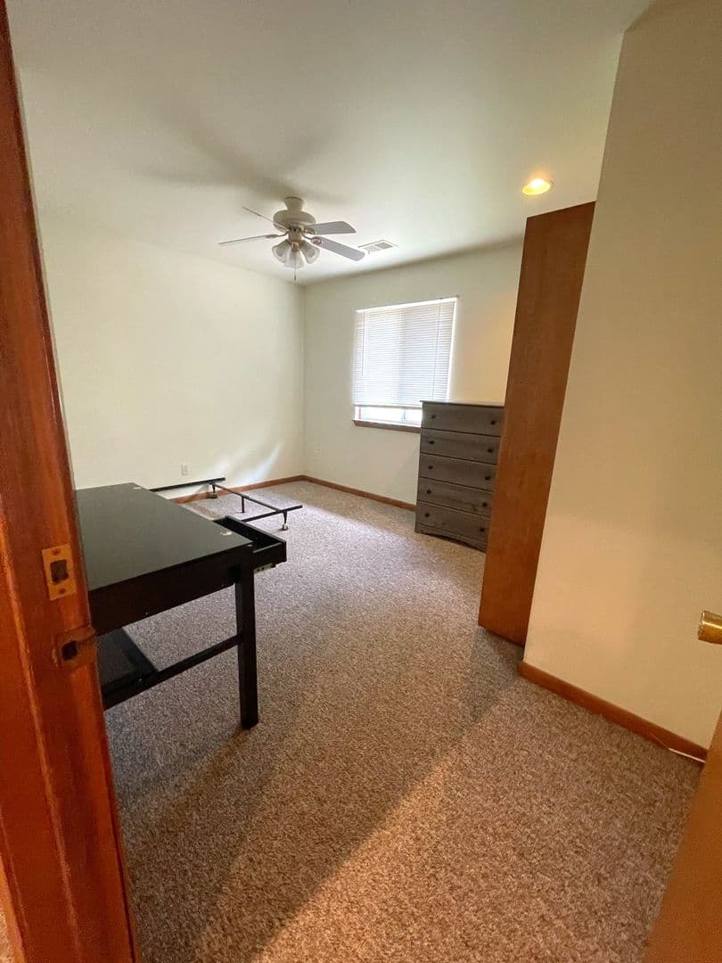 Ann Arbor Apartment: 1425/1427 S. State St.