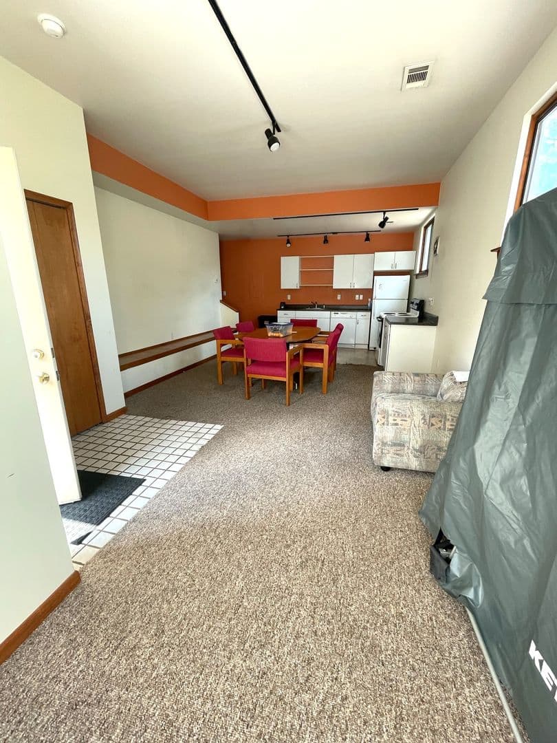 Ann Arbor Apartment: 1425/1427 S. State St.