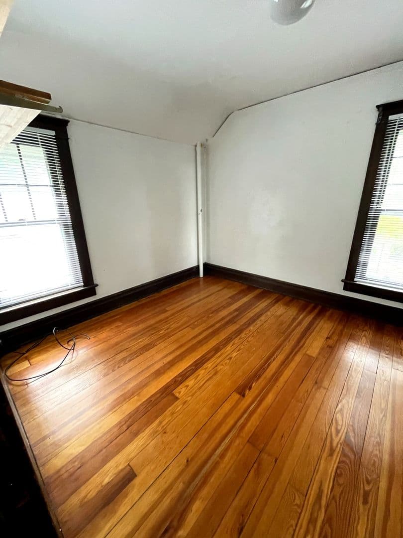 Ann Arbor Apartment: 1011 Vaughn St.