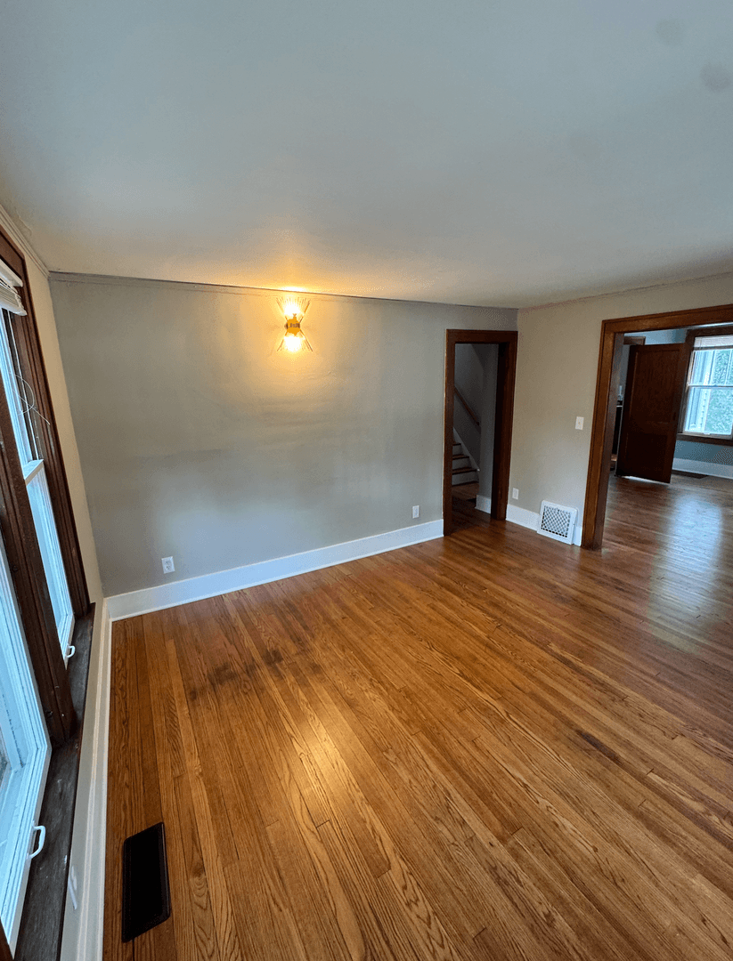 Ann Arbor House: 1625 S. Maple Rd.