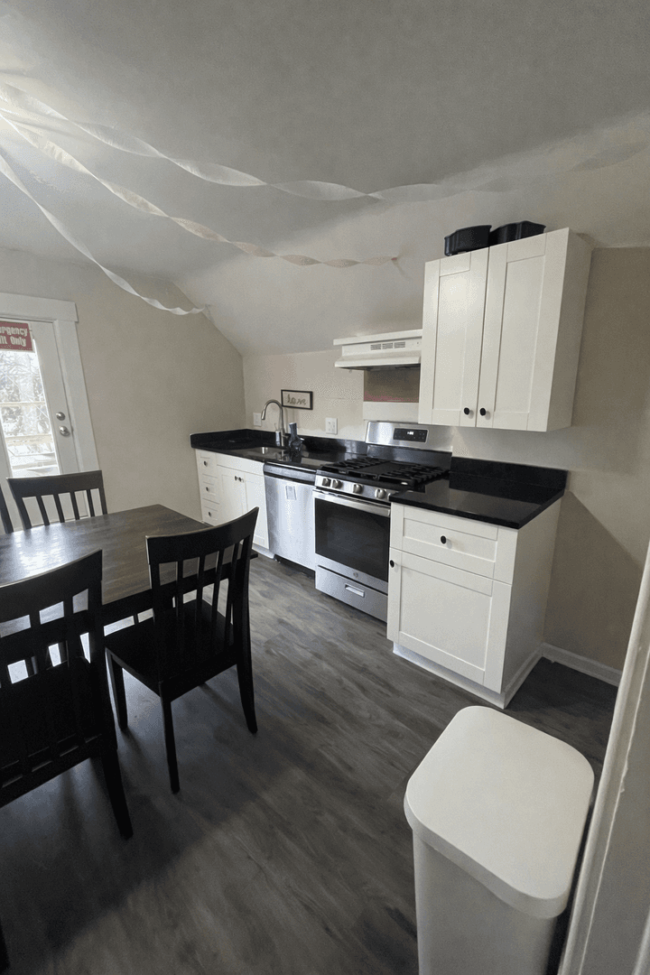 Ann Arbor Apartment: 1803 Hill St.