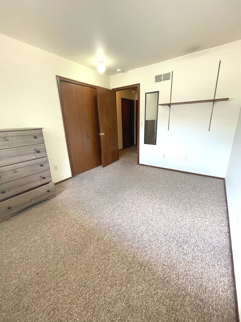 Ann Arbor Apartment: 1425/1427 S. State St.