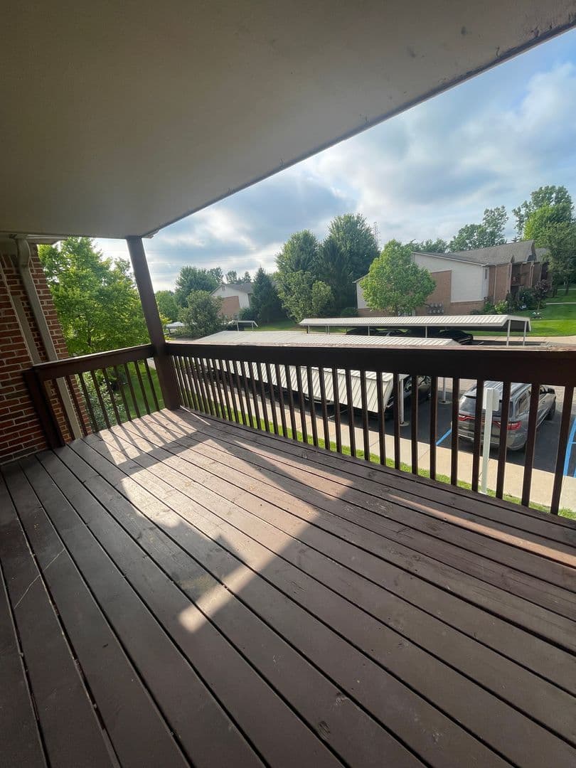 Ypsilanti House: 2636 Stadium View Dr. #8