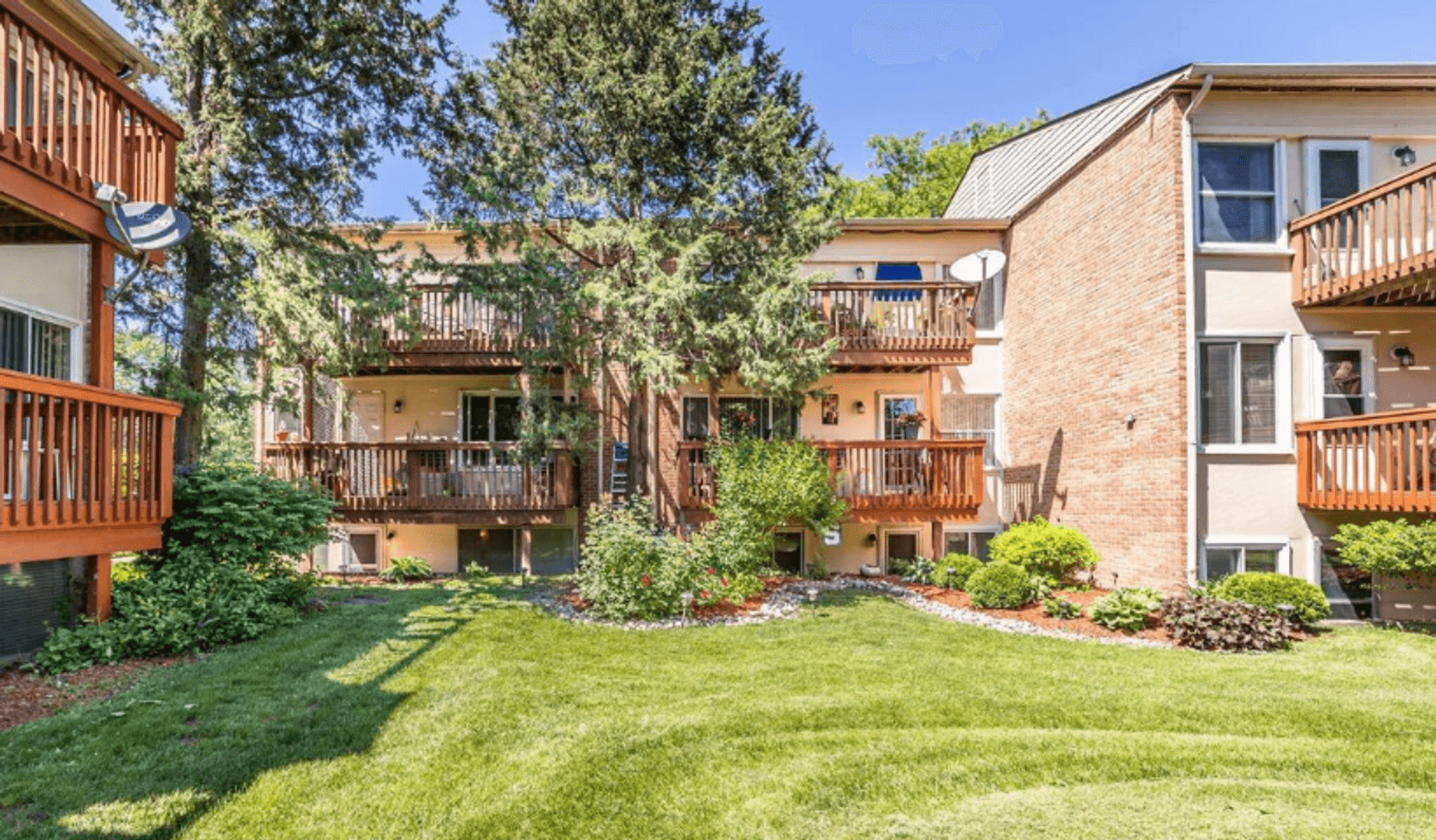 Ann Arbor Condo: 4206 Packard St. #2