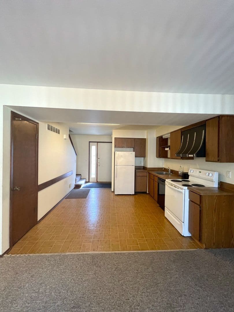 Ann Arbor Apartment: 1425/1427 S. State St.