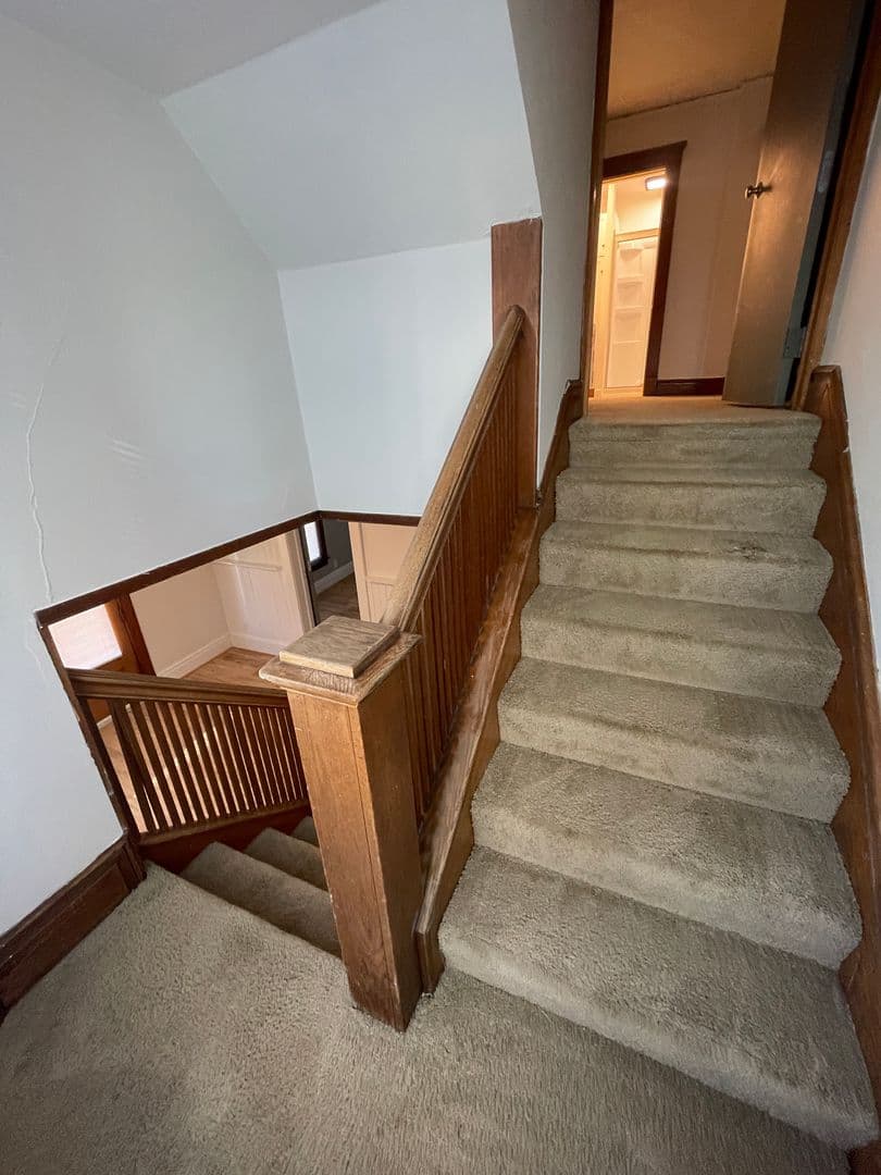 Ann Arbor House: 406 East Jefferson St