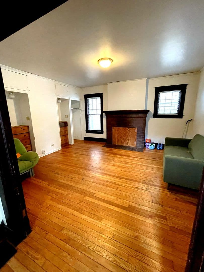 Ann Arbor Apartment: 1011 Vaughn St.