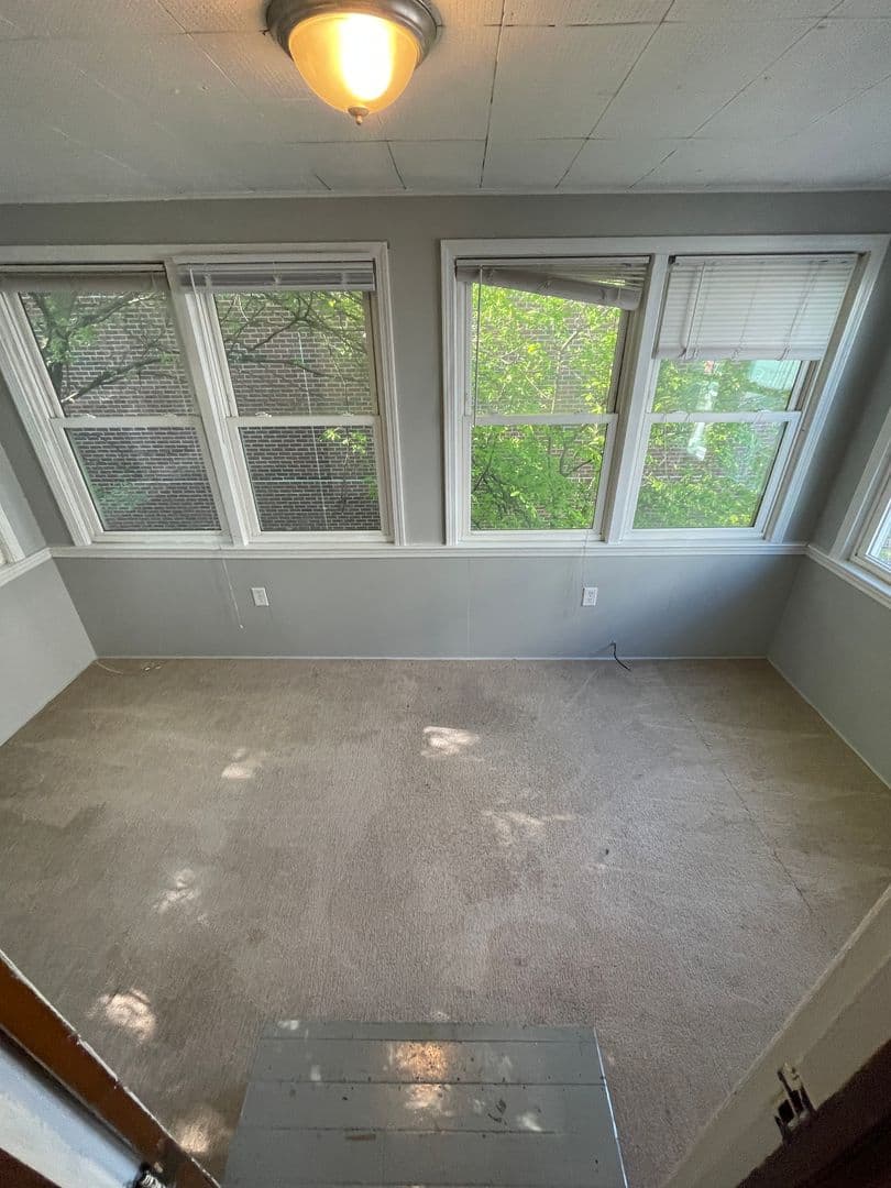 Ann Arbor House: 406 East Jefferson St