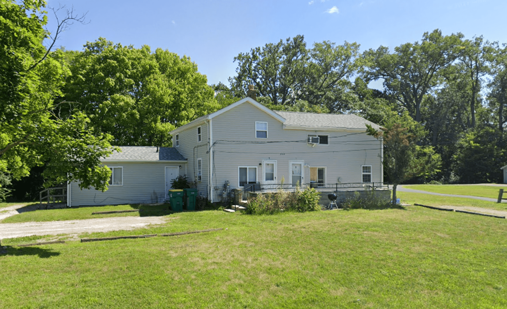 Ypsilanti Apartment: 3145 Snow Road