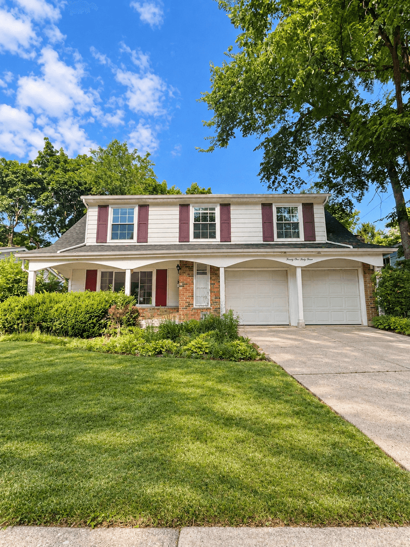 Ann Arbor House: 2163 Yorktown Dr.