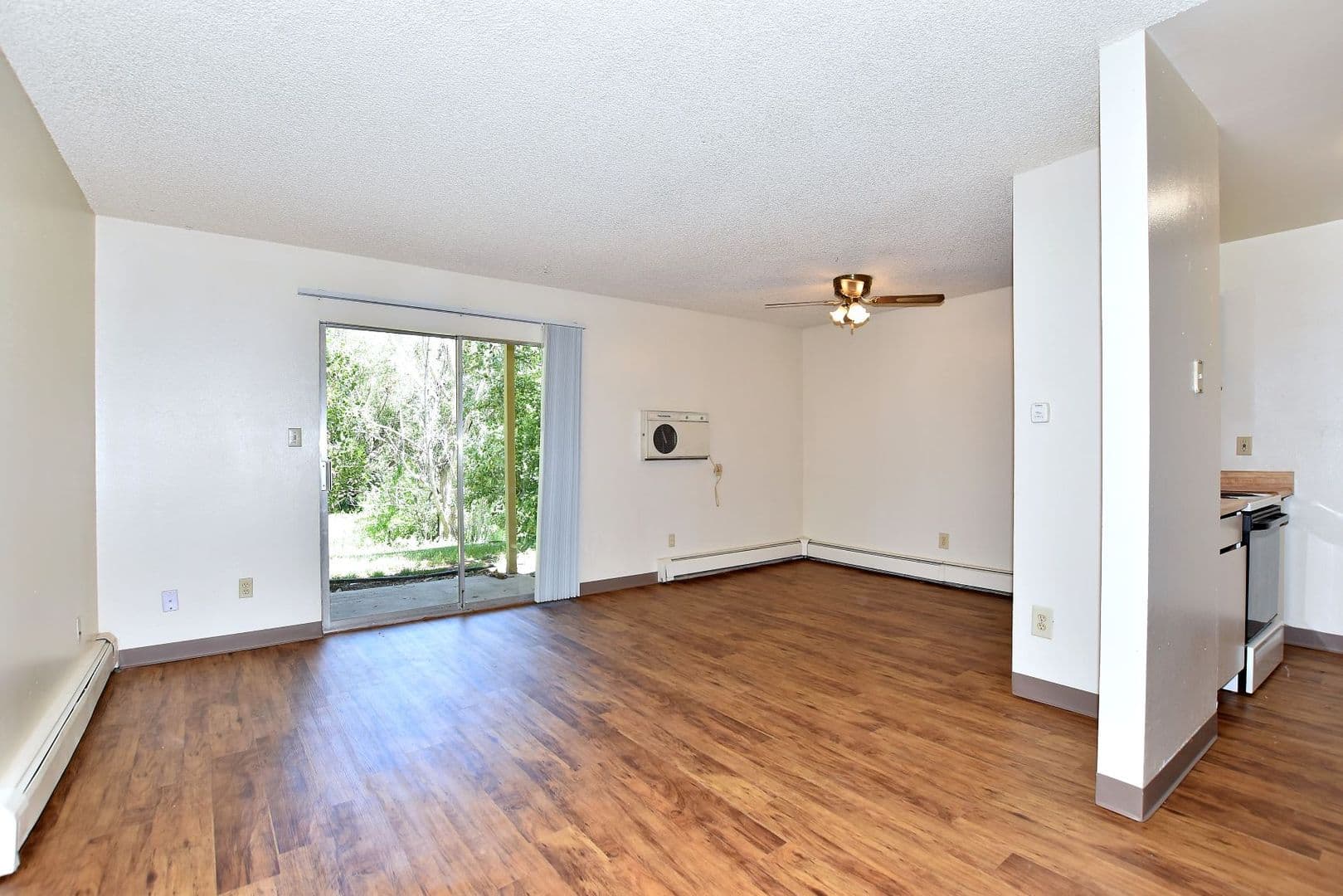 Ft Collins Apartment: 1200/20 E. Stuart / 1701/09/17 Welch