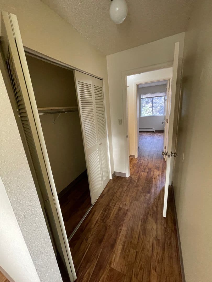 Ft Collins Apartment: 1200/20 E. Stuart / 1701/09/17 Welch