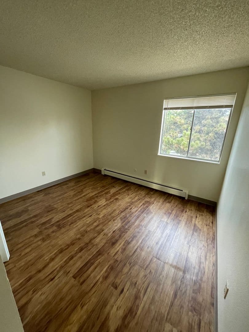 Ft Collins Apartment: 1200/20 E. Stuart / 1701/09/17 Welch