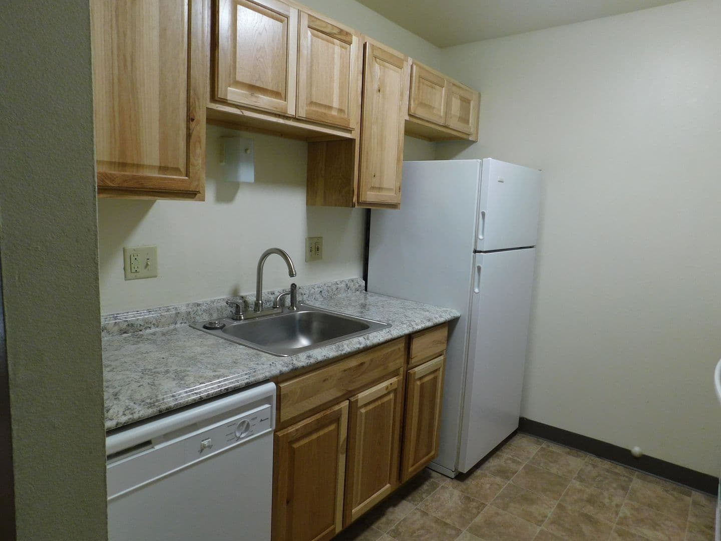 Ft Collins Apartment: 1200/20 E. Stuart / 1701/09/17 Welch