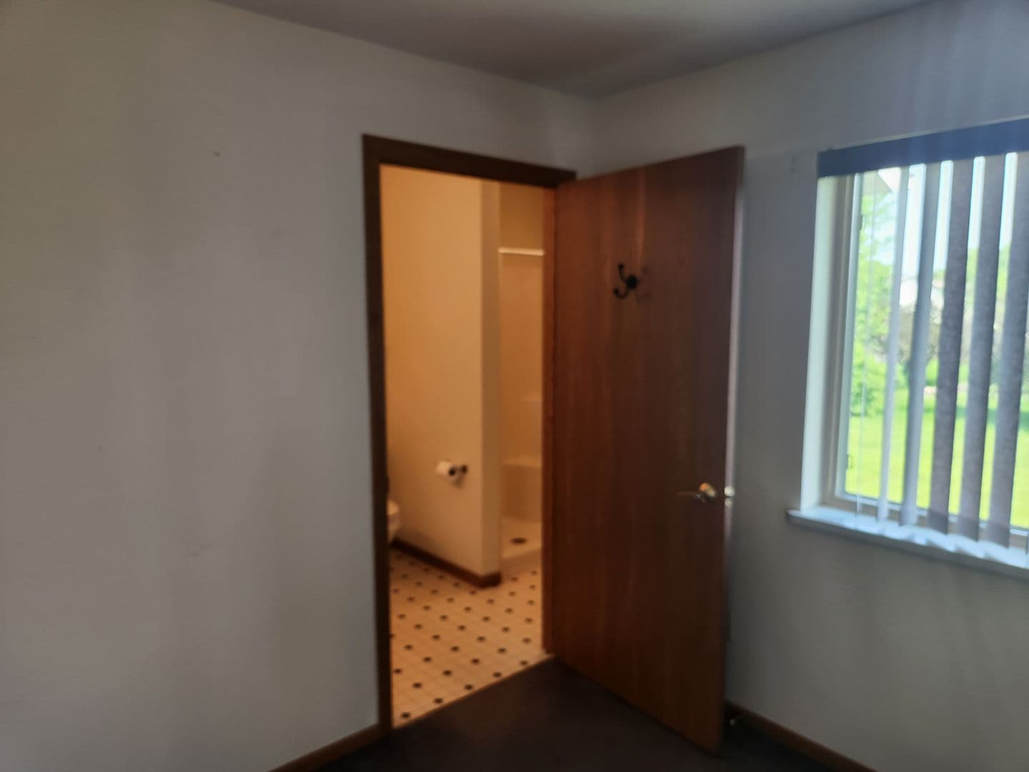 Stoughton Apartment: 621-633 Nygaard St.