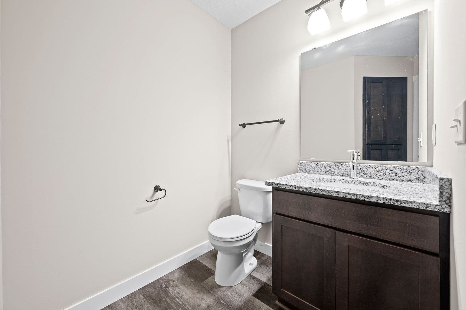 Somerset Townhome: 521 Meadow Lane