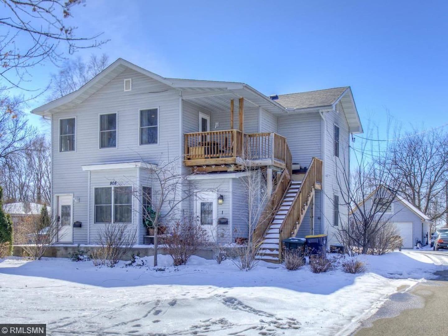 Farmington Apartment: 808 2nd Street