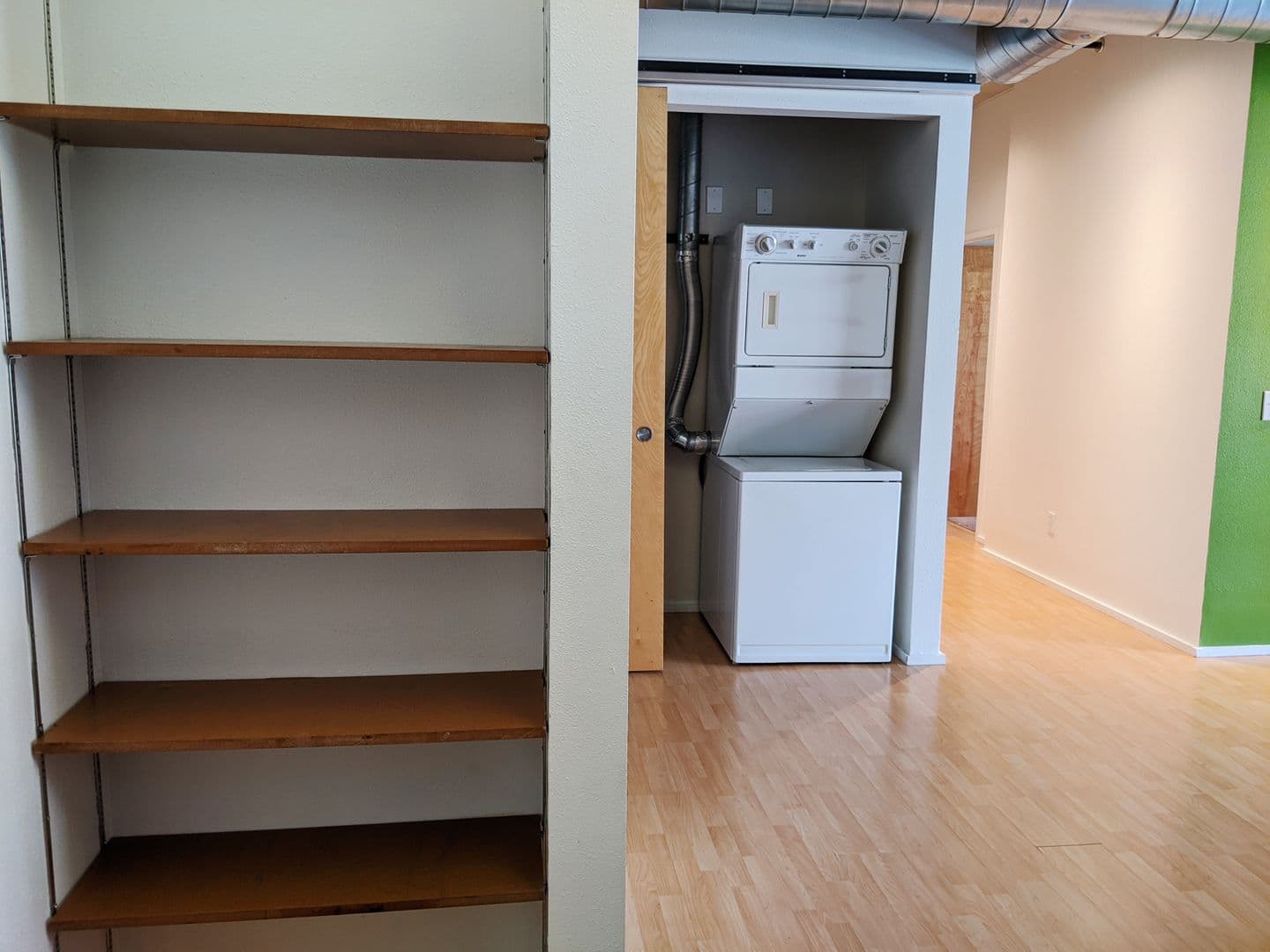 Bloomington Apartment: 212 N Morton St