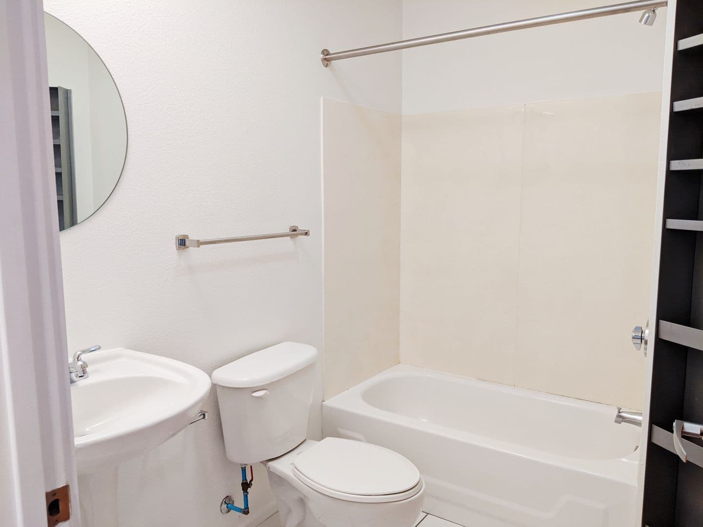 Bloomington Apartment: 212 N Morton St
