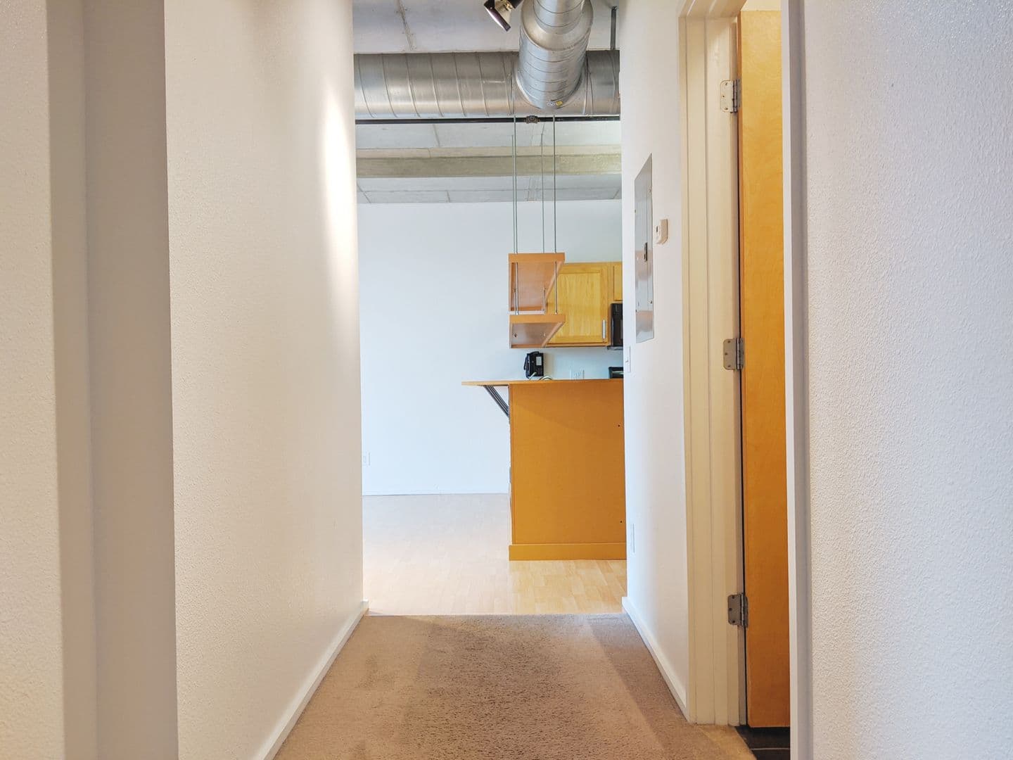 Bloomington Apartment: 212 N Morton St