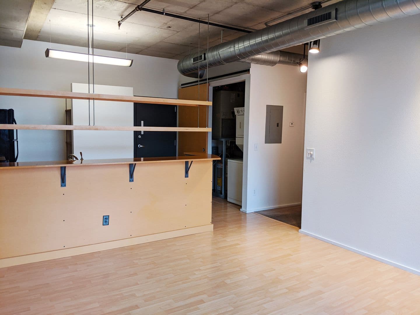 Bloomington Apartment: 212 N Morton St