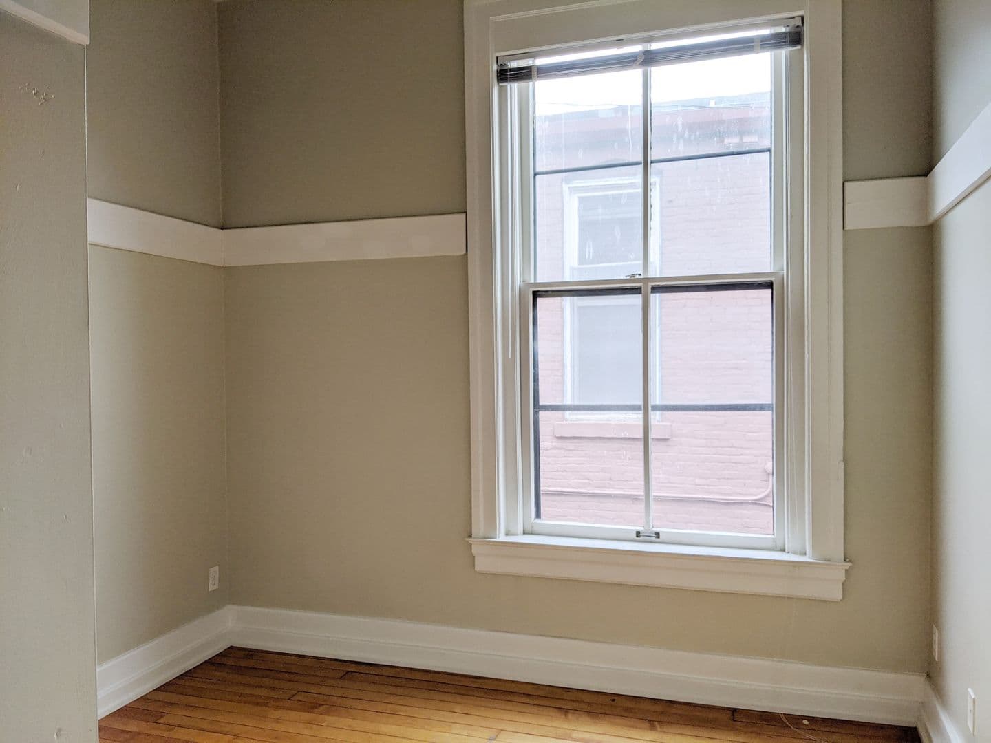 Bloomington Apartment: 112.5 W 6th St