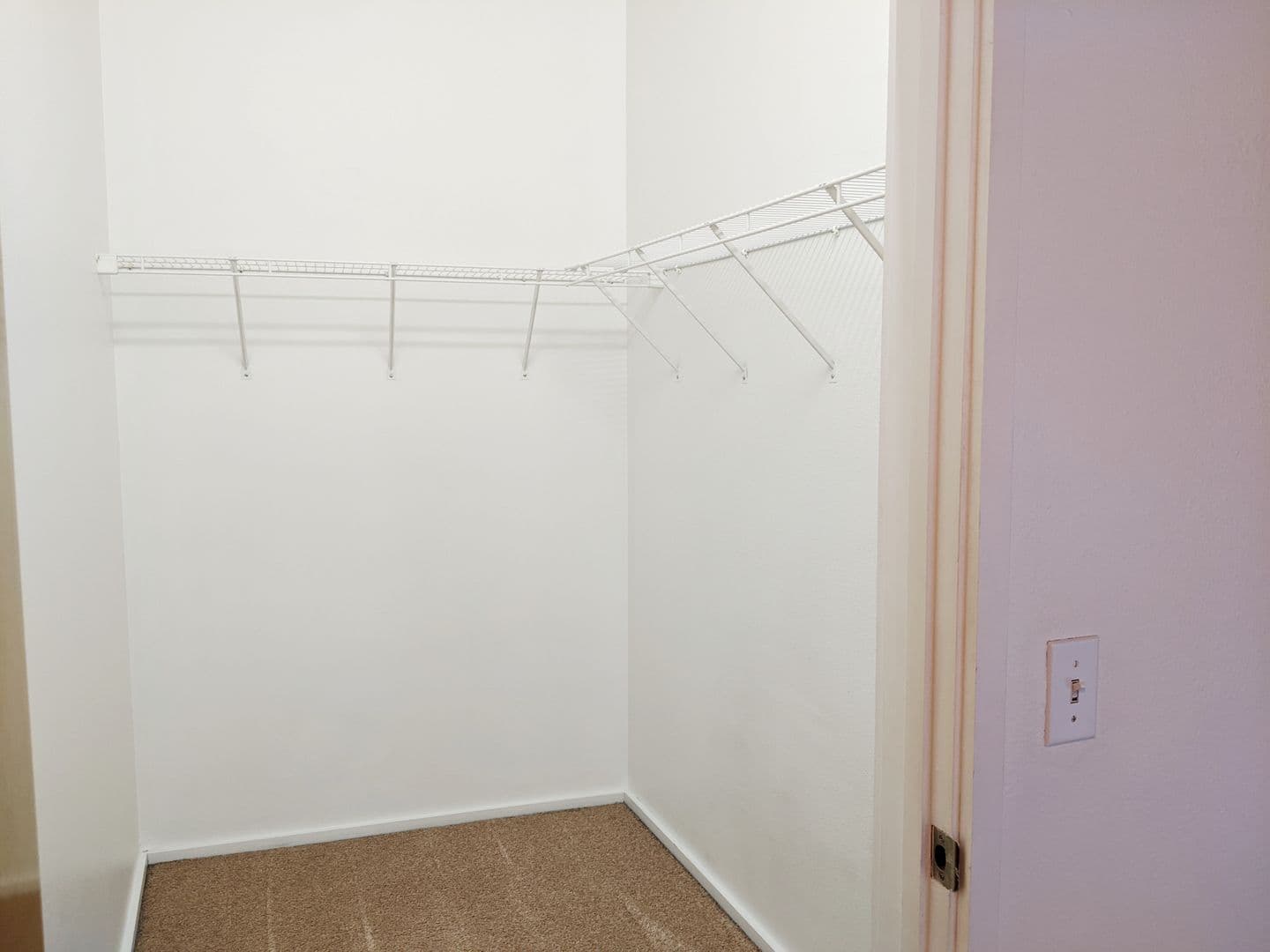 Bloomington Apartment: 212 N Morton St
