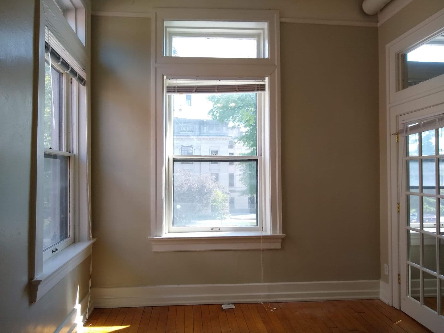 Bloomington Apartment: 112.5 W 6th St