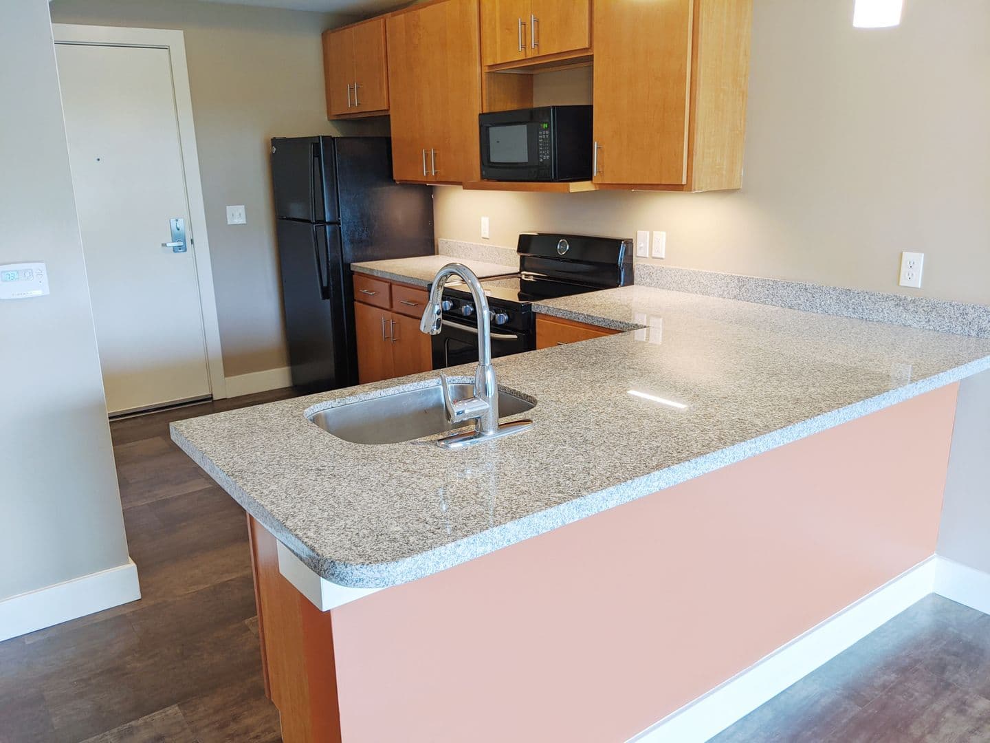 Bloomington Apartment: 526 N Morton St