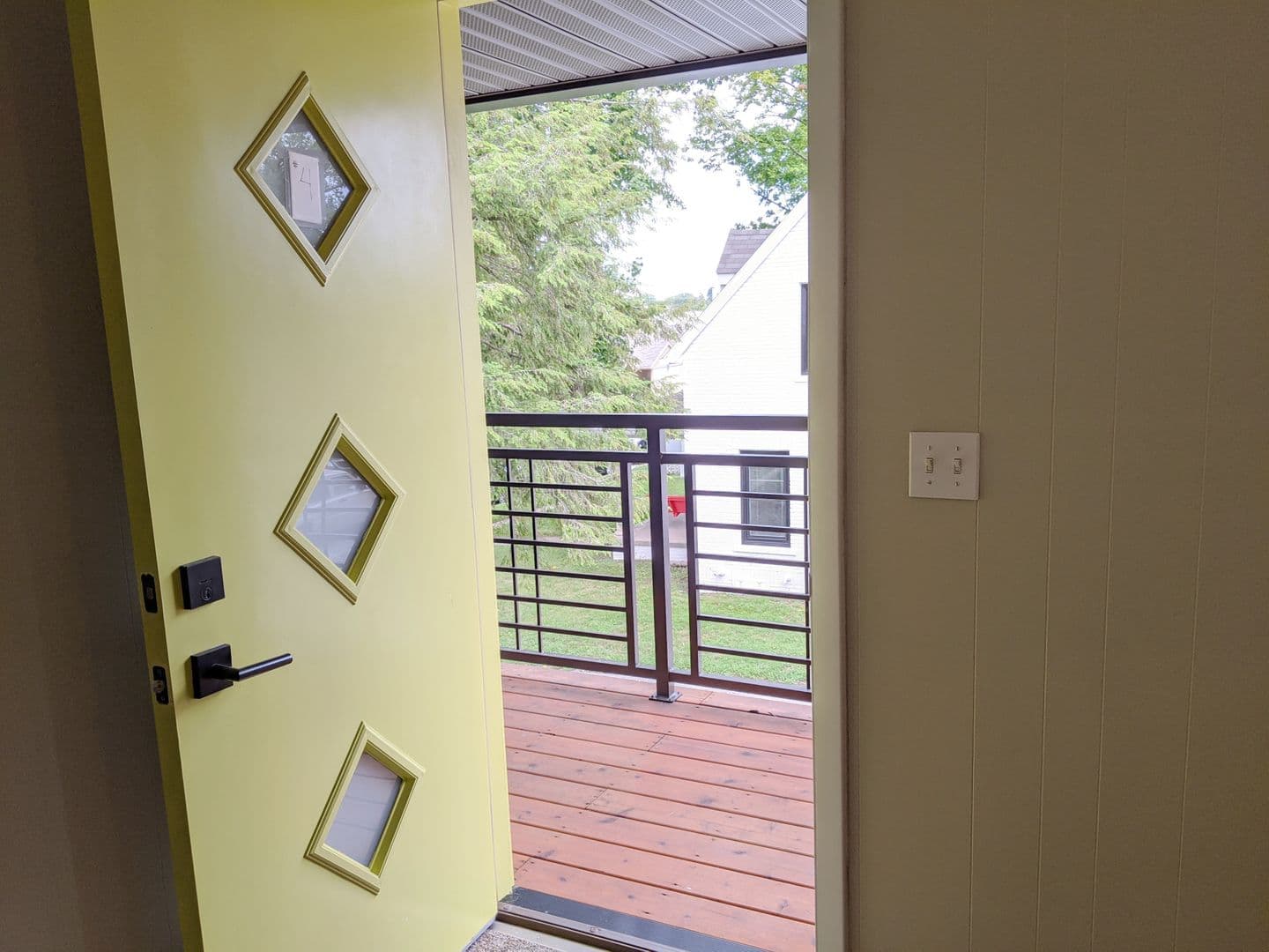 Bloomington Apartment: 415 S Dunn St