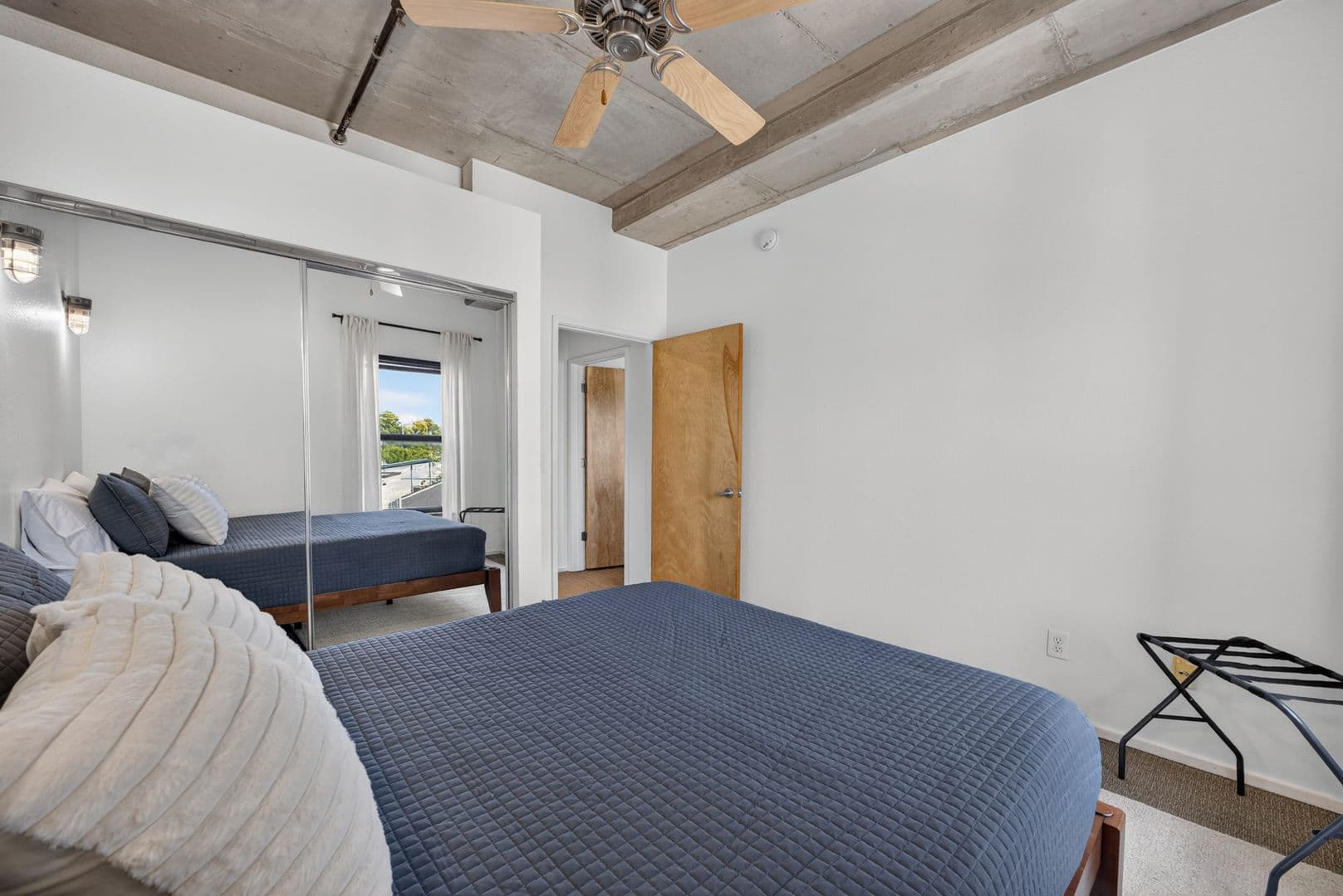 Bloomington Apartment: 212 N Morton St