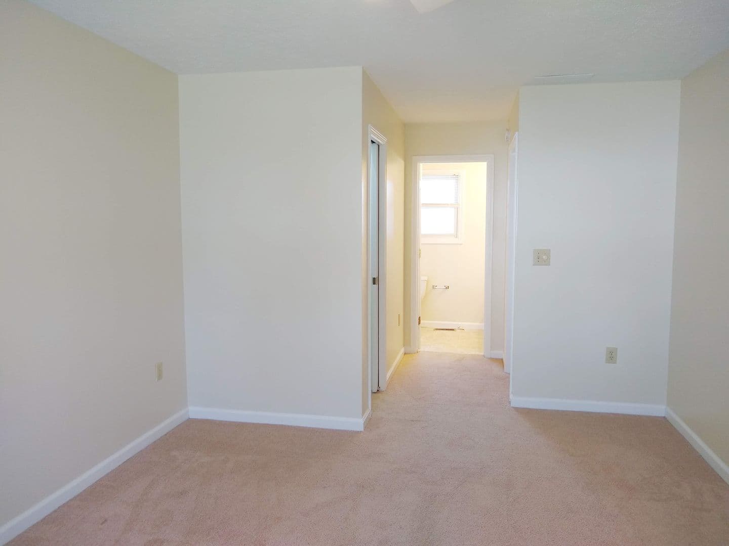Bloomington Apartment: 1403-1409 W Allen St