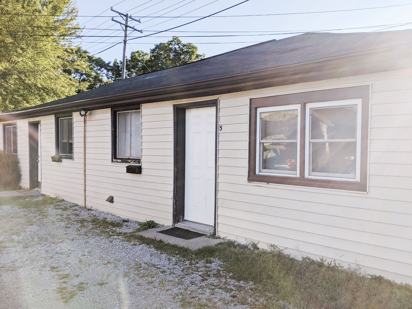 Bloomington Apartment: 1405 S Rogers St