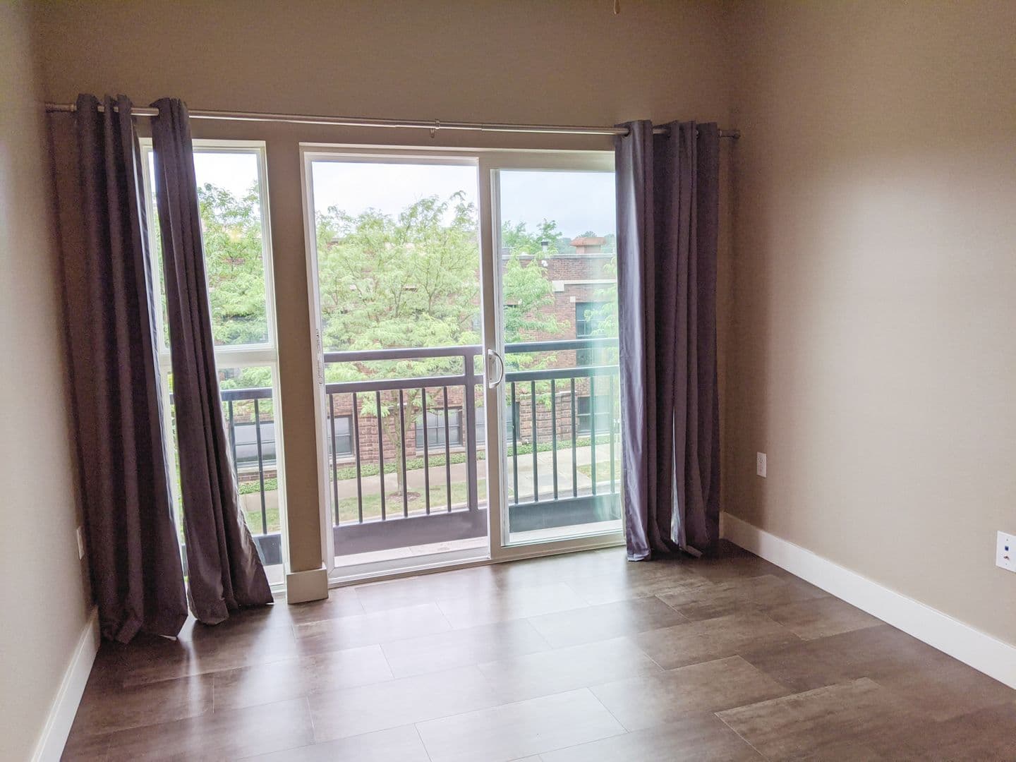 Bloomington Apartment: 526 N Morton St