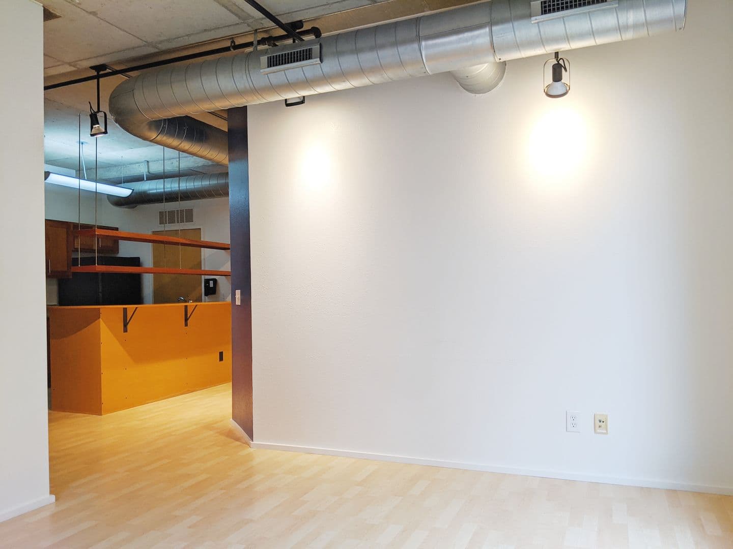 Bloomington Apartment: 212 N Morton St