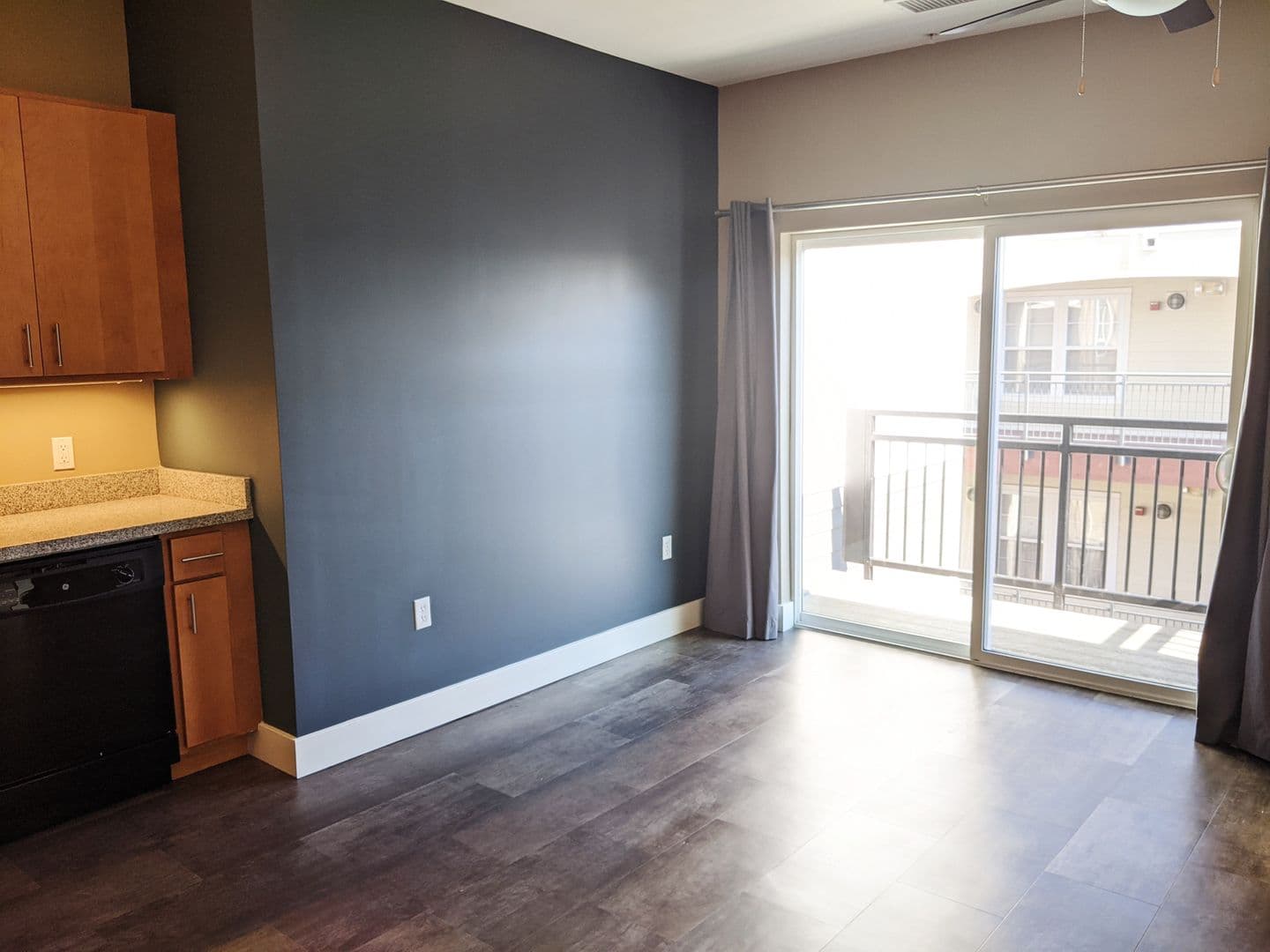Bloomington Apartment: 526 N Morton St