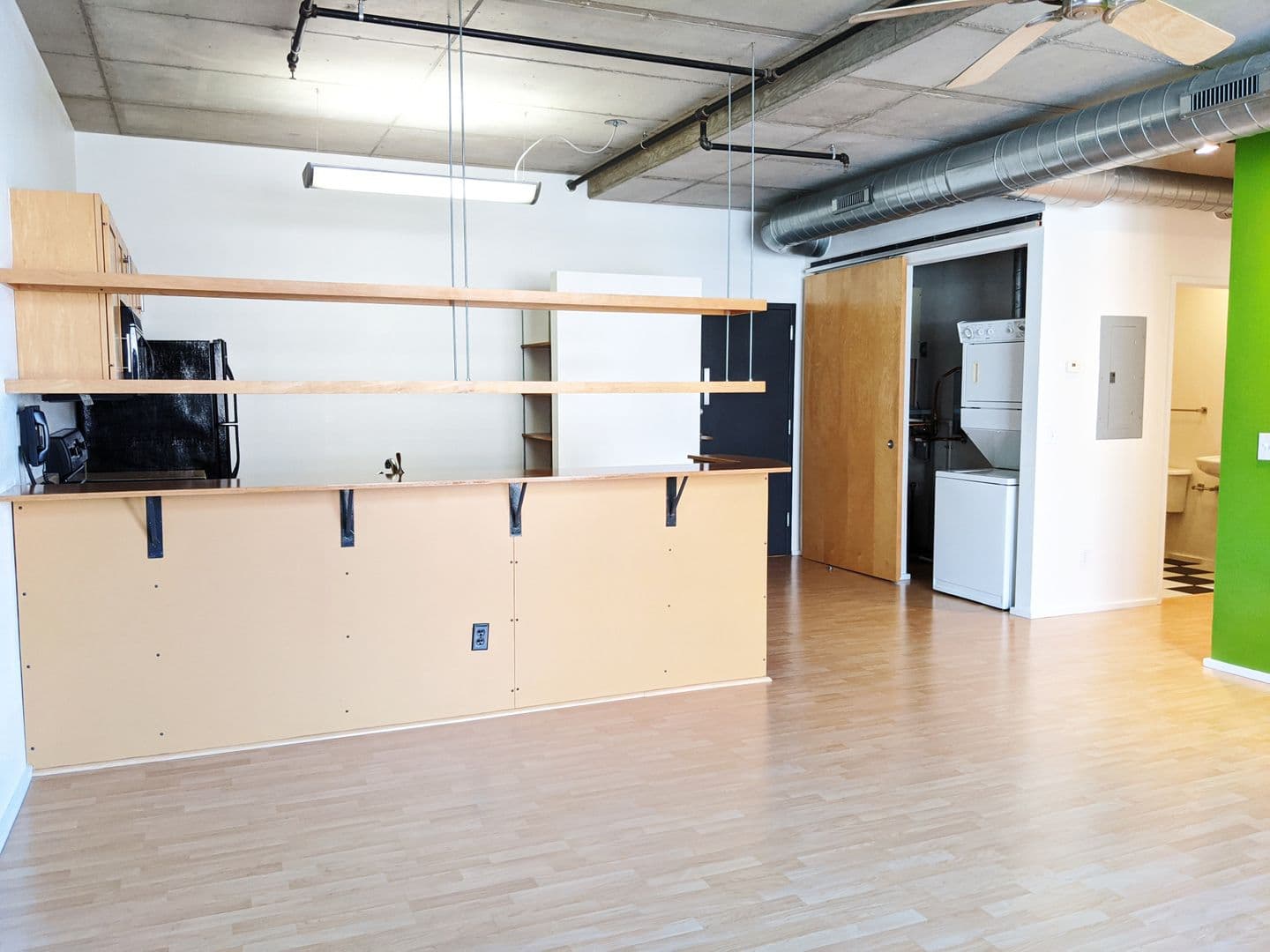 Bloomington Apartment: 212 N Morton St