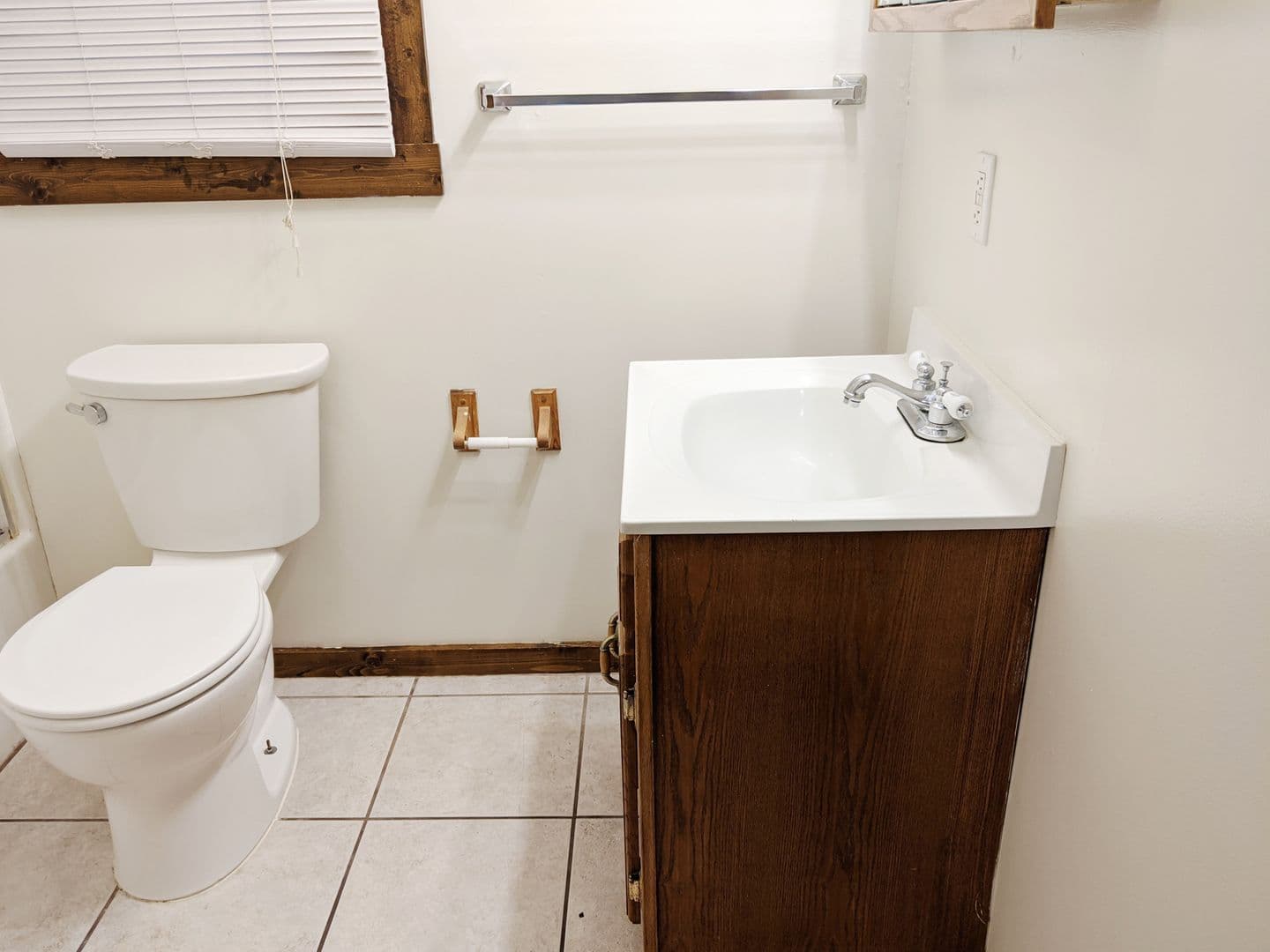 Bloomington Apartment: 405 - 421 E 20th St