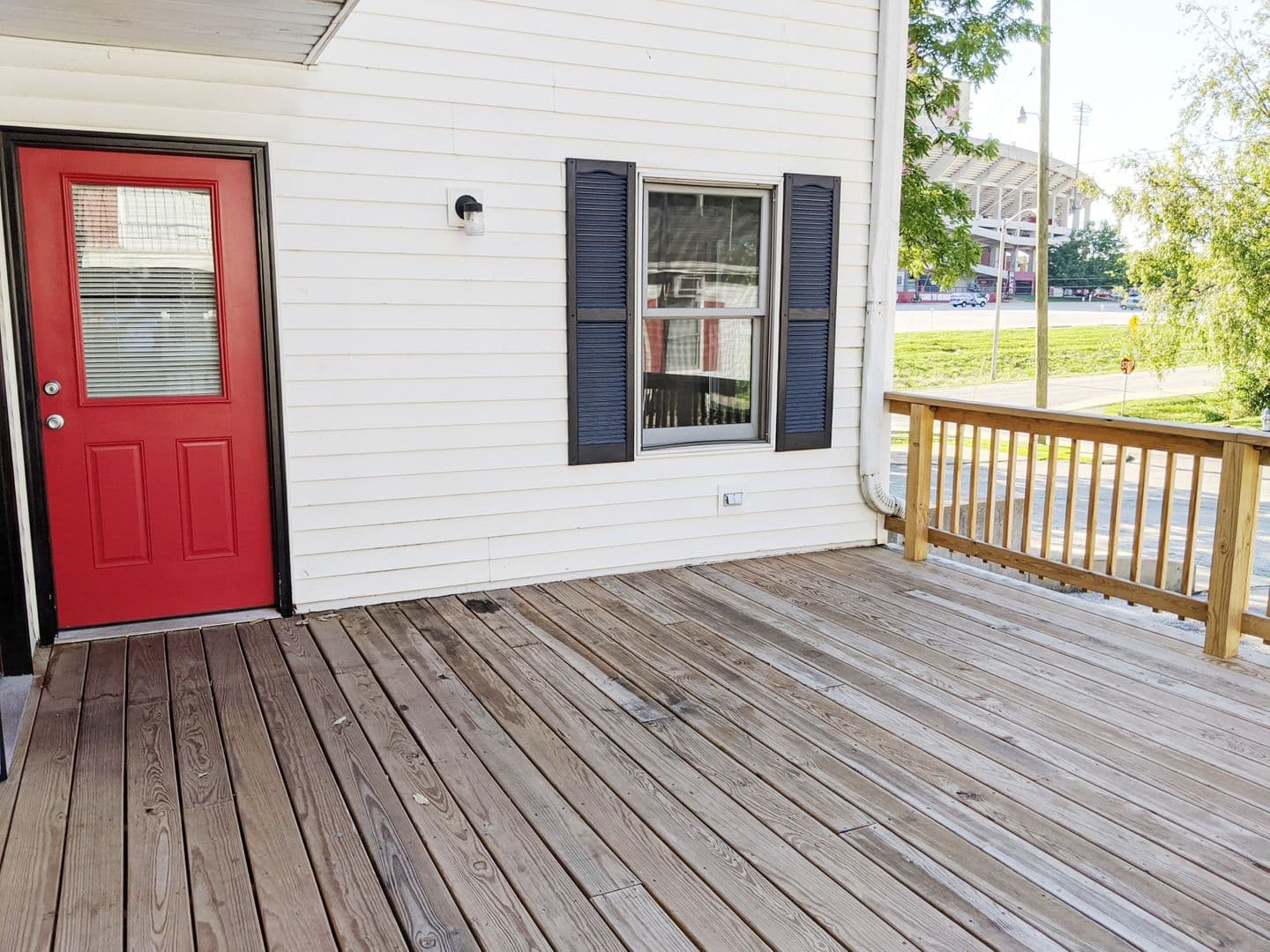 Bloomington Apartment: 405 - 421 E 20th St