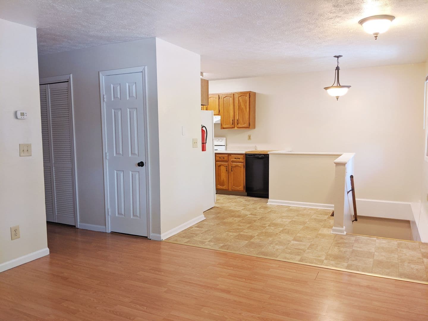 Bloomington Apartment: 719-721 W 15th St