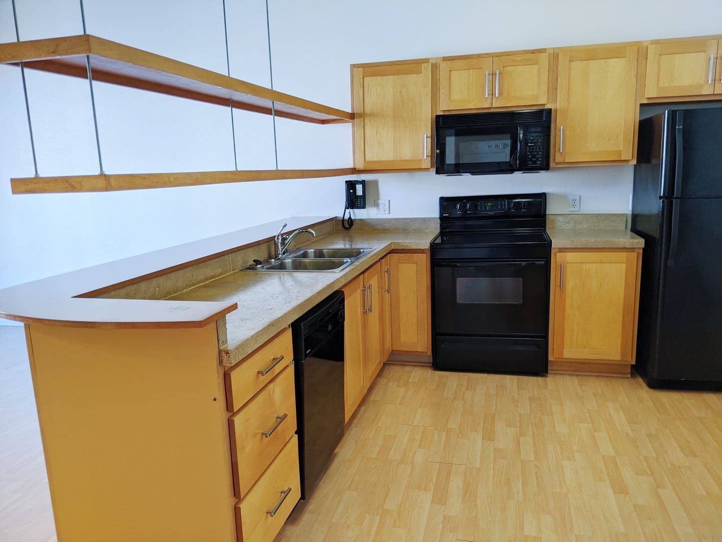 Bloomington Apartment: 212 N Morton St