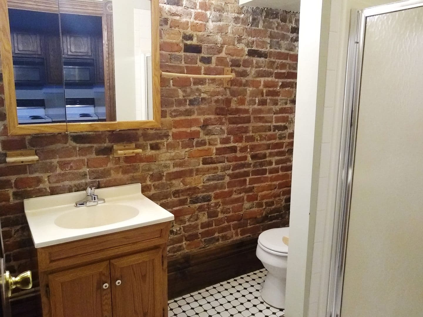 Bloomington Apartment: 112.5 S College Ave