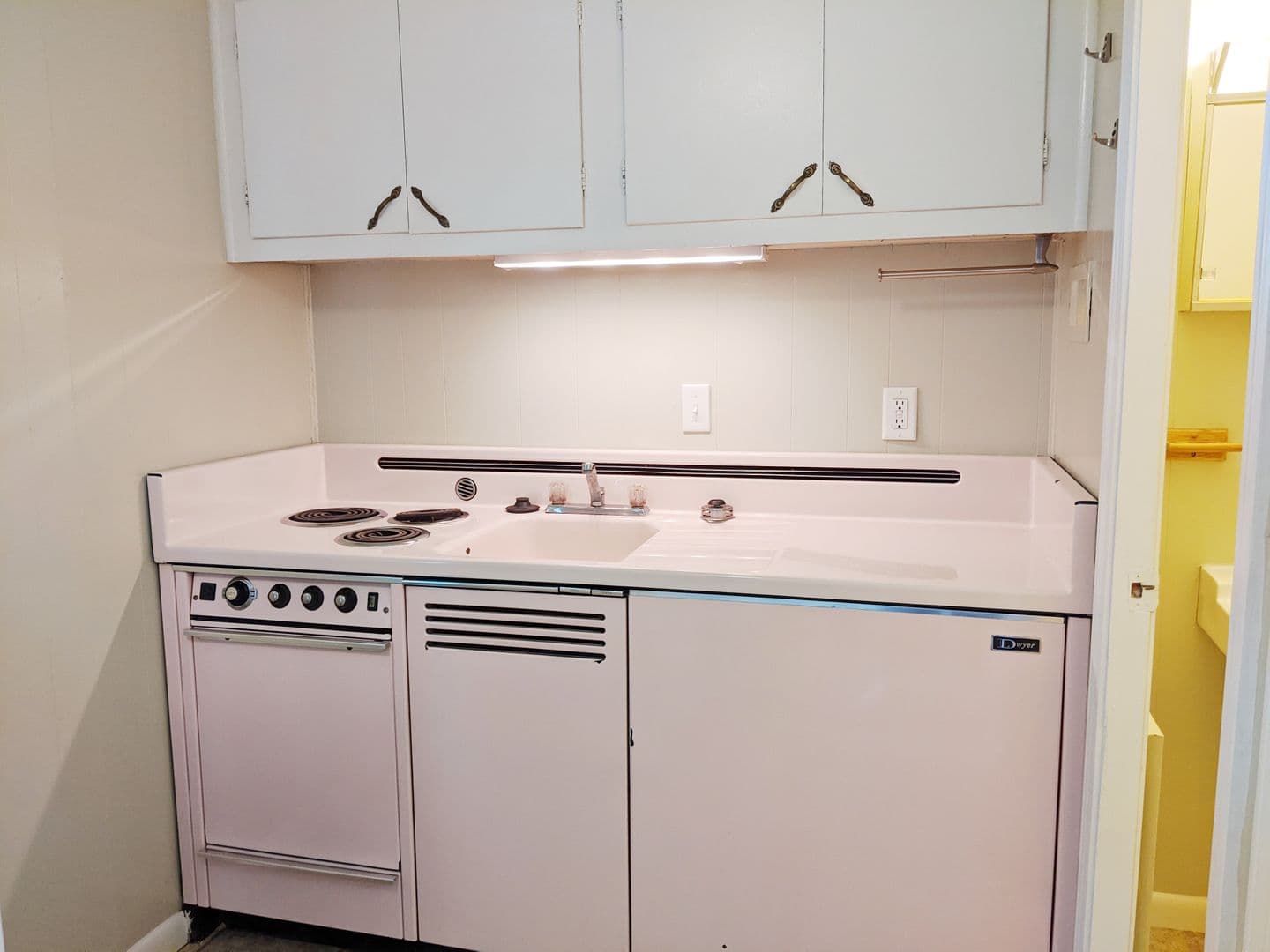Bloomington Apartment: 415 S Dunn St