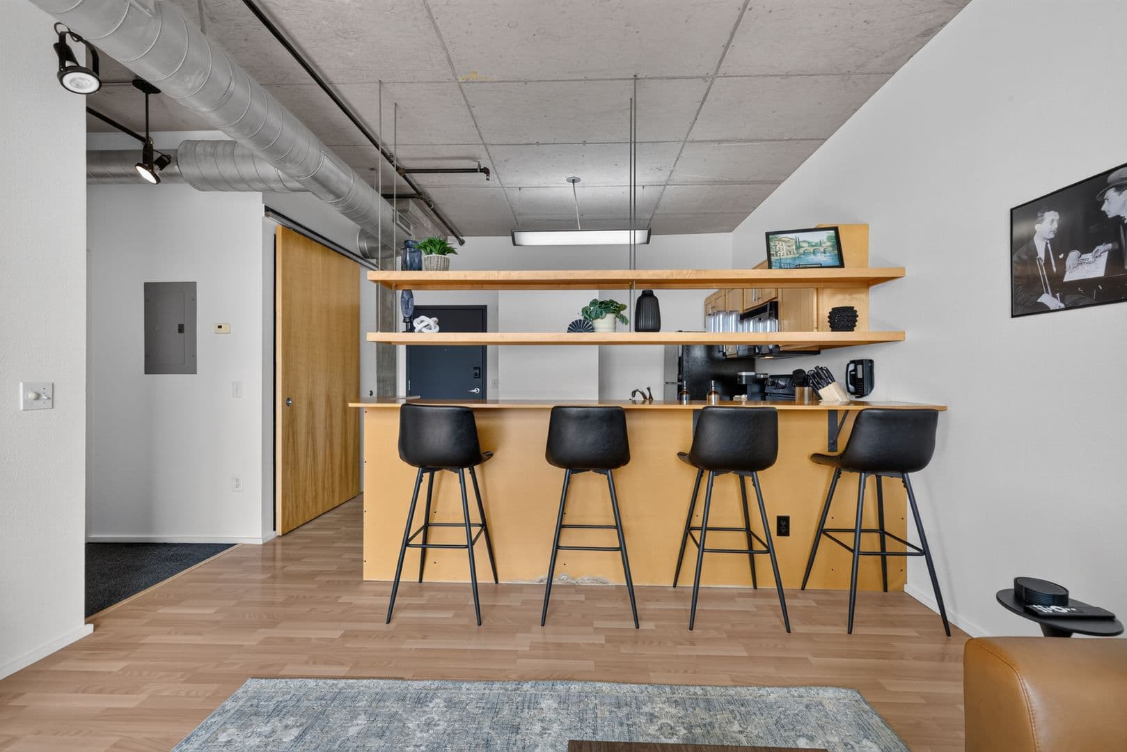 Bloomington Apartment: 212 N Morton St