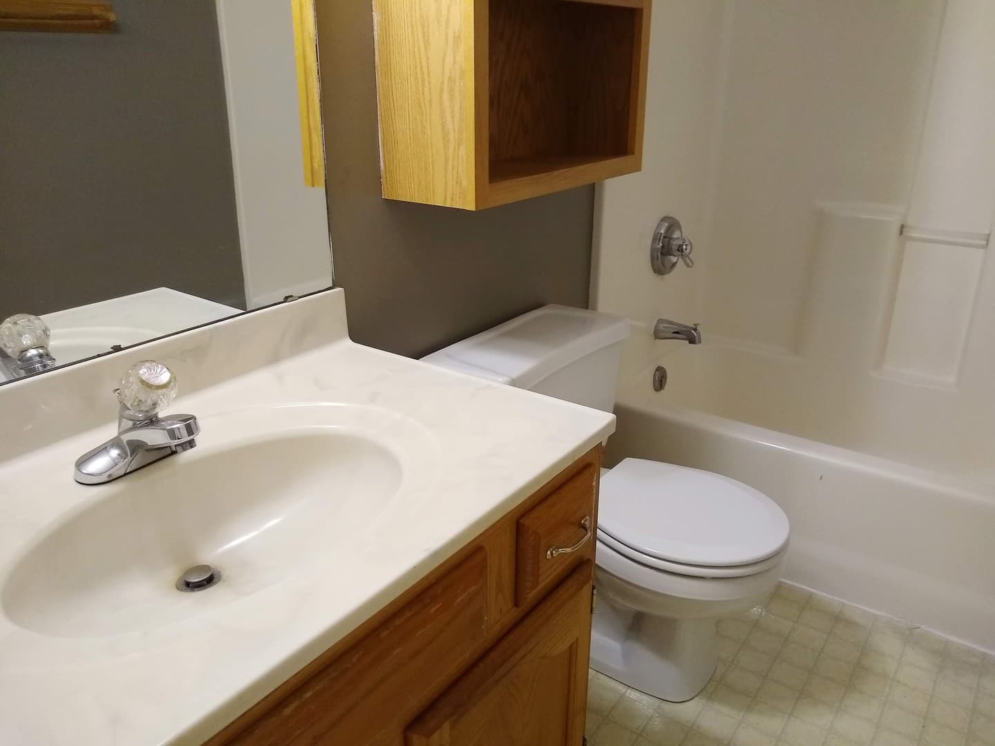 Bloomington Apartment: 1301 S Madison St
